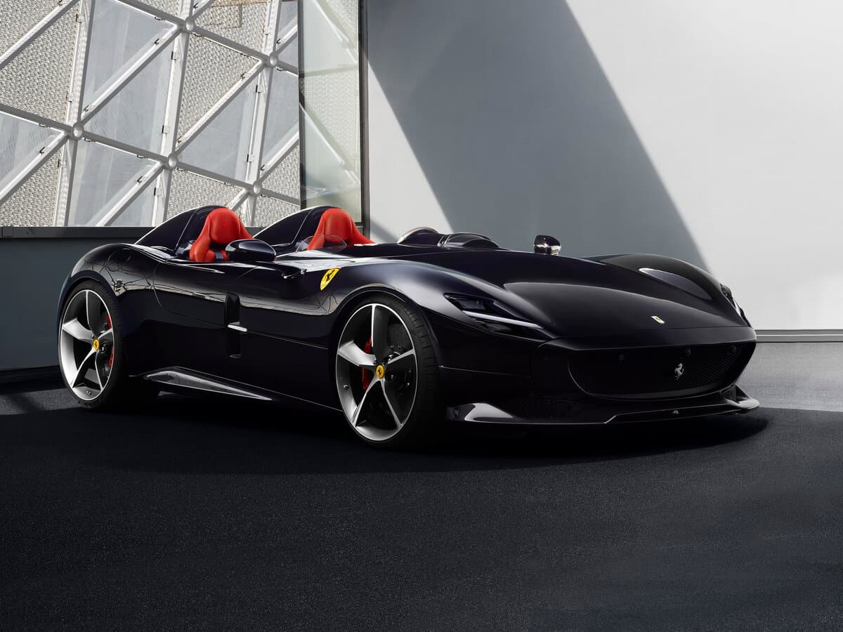 Ferrari Monza SP 2019 – 2022 — Əsas şəkil