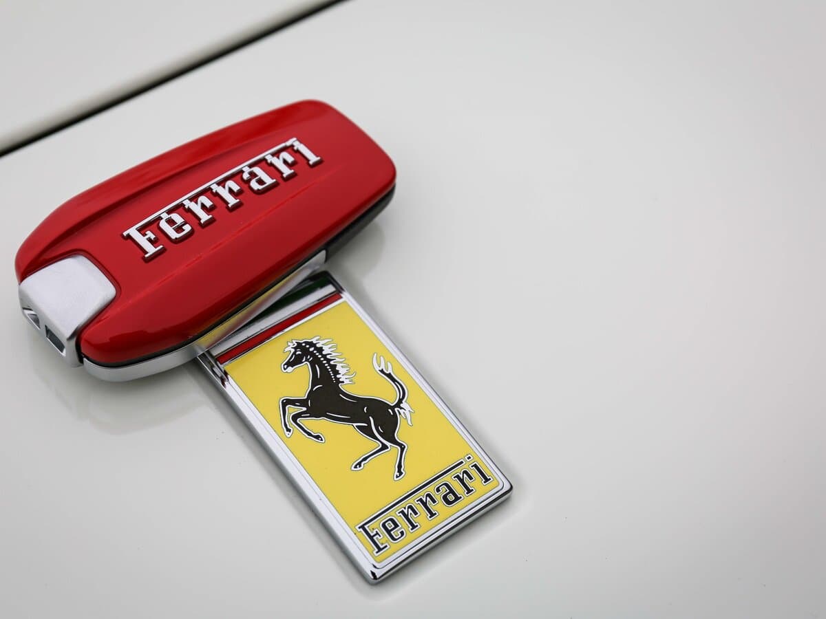 Ferrari Roma 2020 – indiyədək — Salon, arxadan