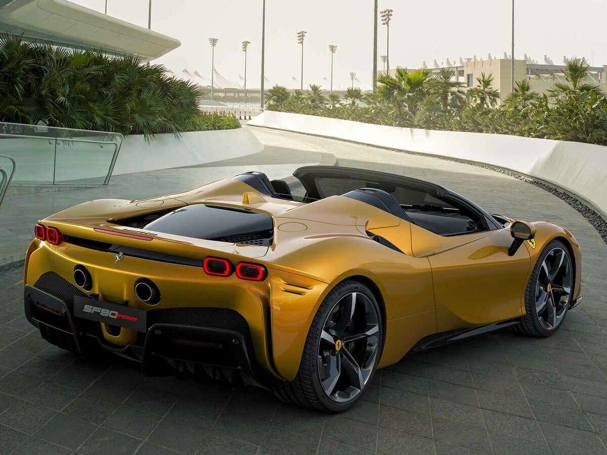 Ferrari SF90 2019 – indiyədək — 3/4 arxadan