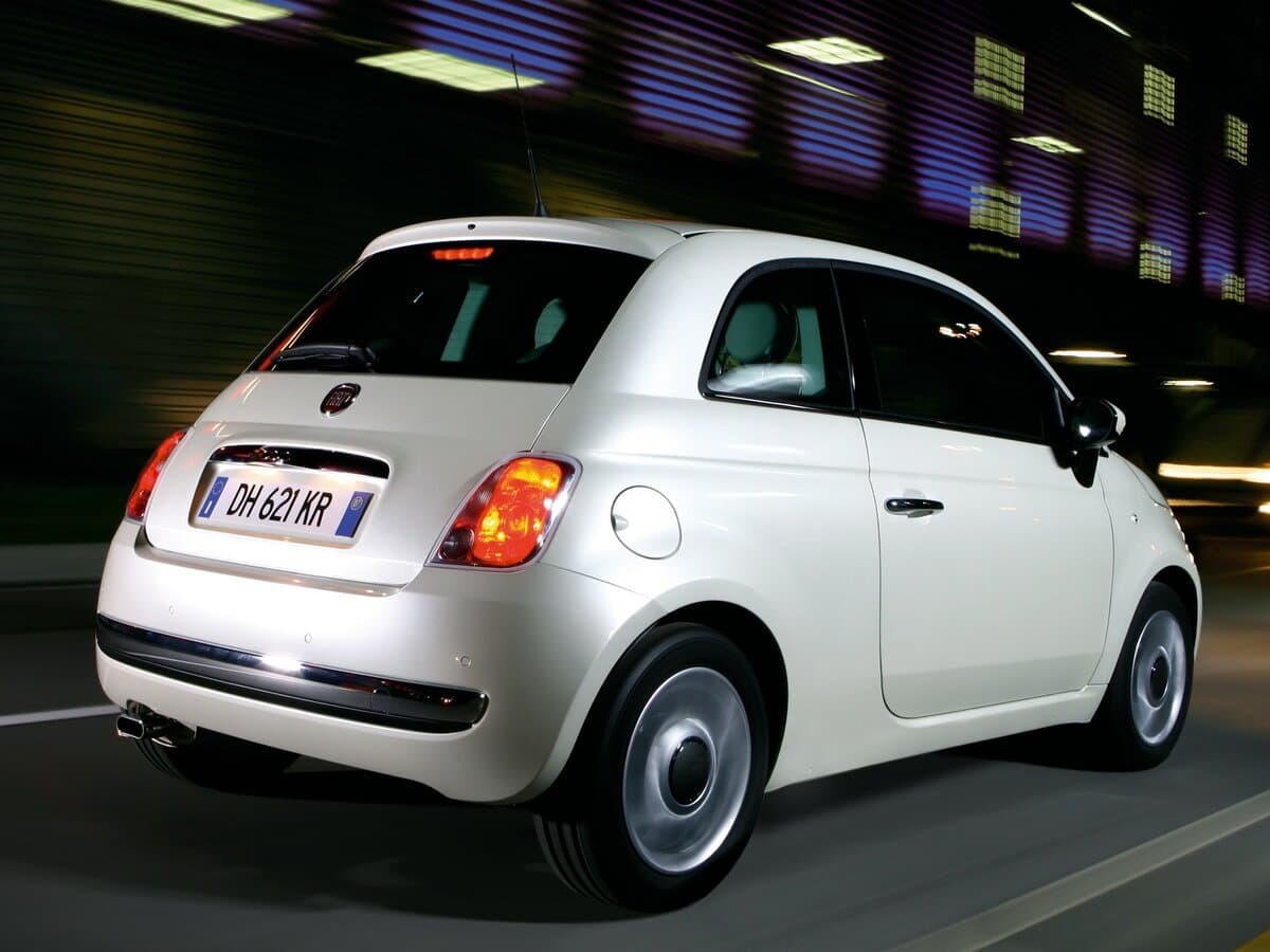 Fiat 500 II — 3/4 arxadan