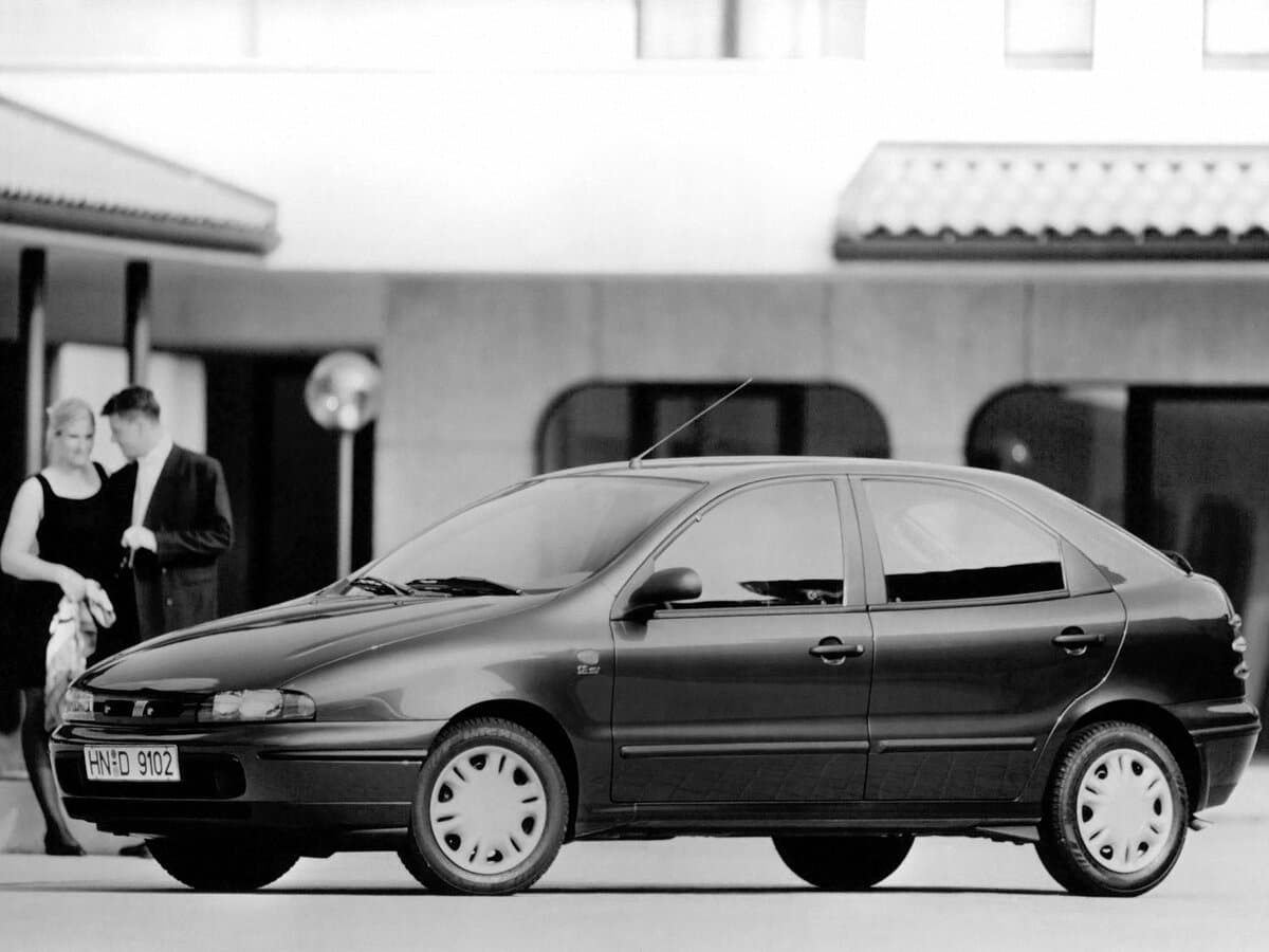 Fiat Brava 1995 – 2001 — Yandan