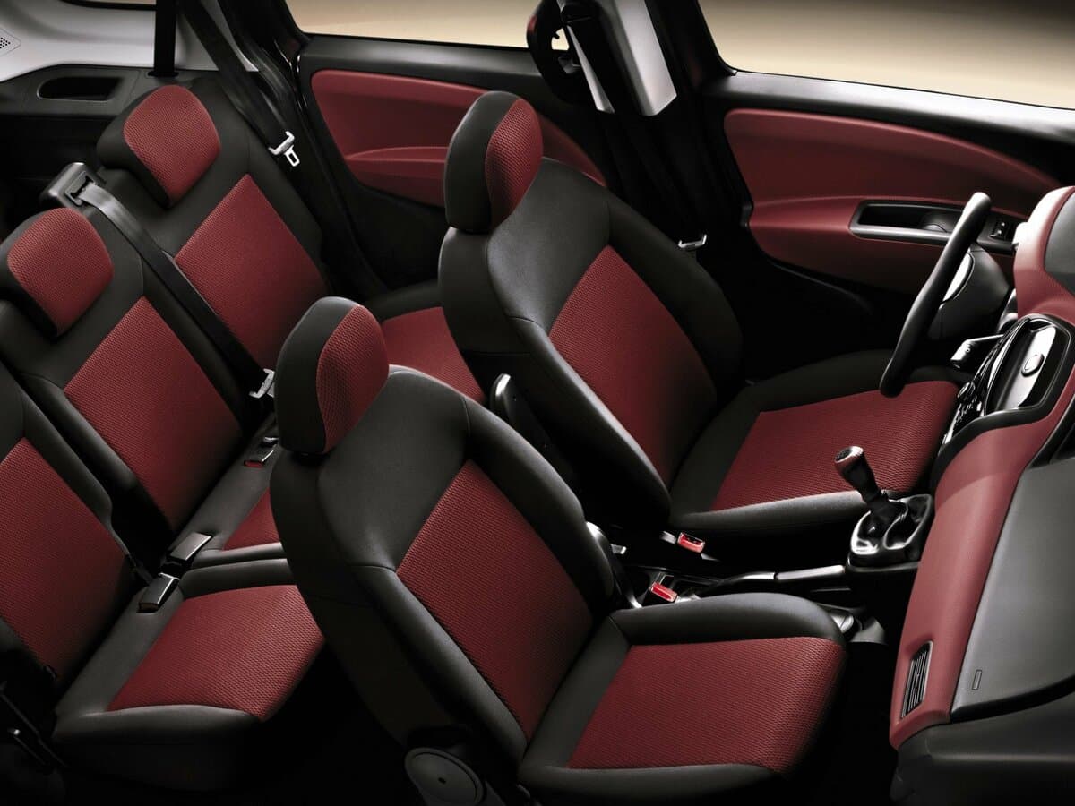 Fiat Doblo II — Salon, öndən