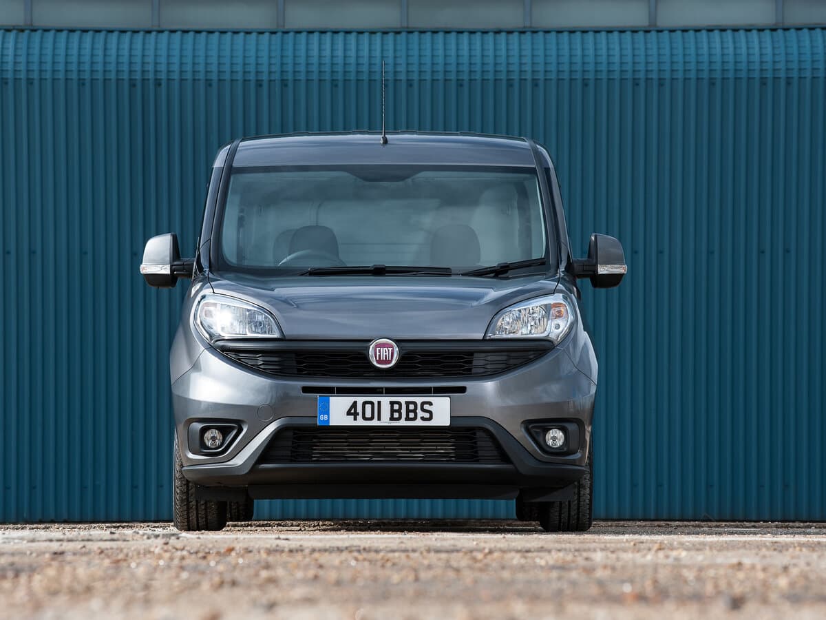 Fiat Doblo II Restayling — Öndən