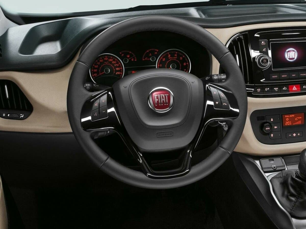Fiat Doblo II Restayling — Sükan