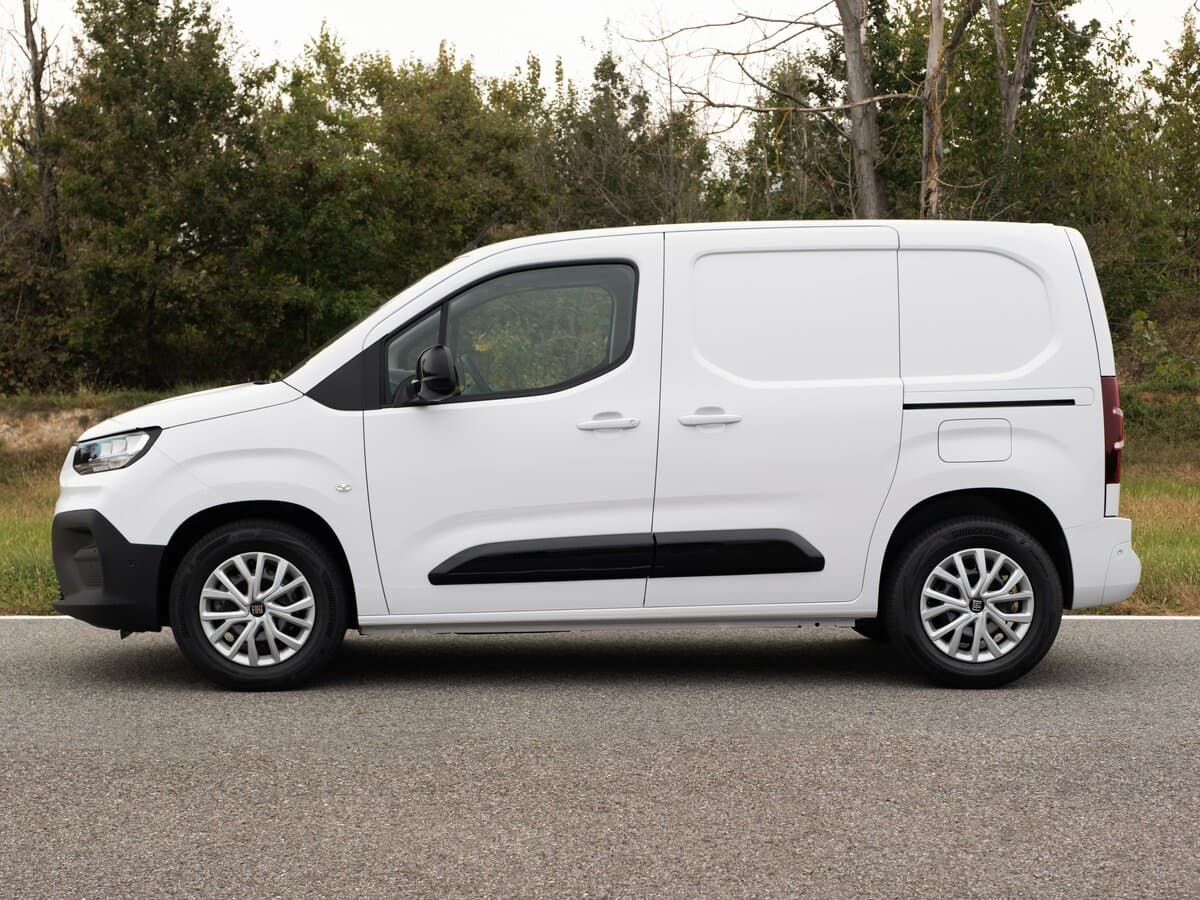 Fiat Doblo III Restayling — Yandan