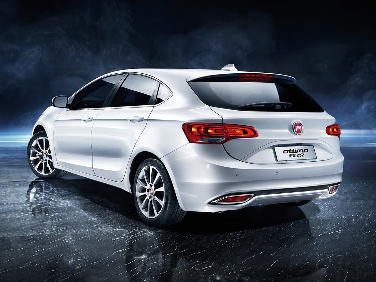 Fiat Ottimo 2013 – 2017 — 3/4 arxadan