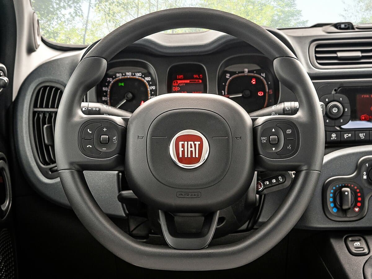 Fiat Panda III — Sükan