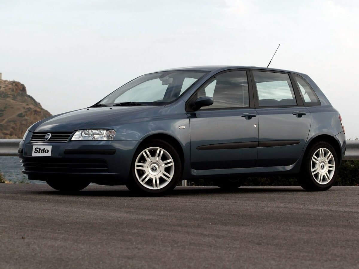 Fiat Stilo 2001 – 2007 — Əsas şəkil