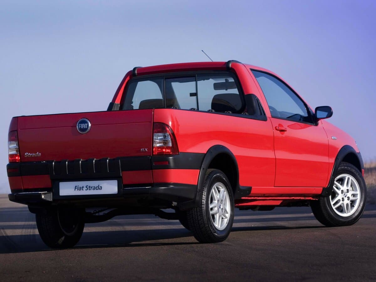 Fiat Strada I Restayling 2 — 3/4 arxadan