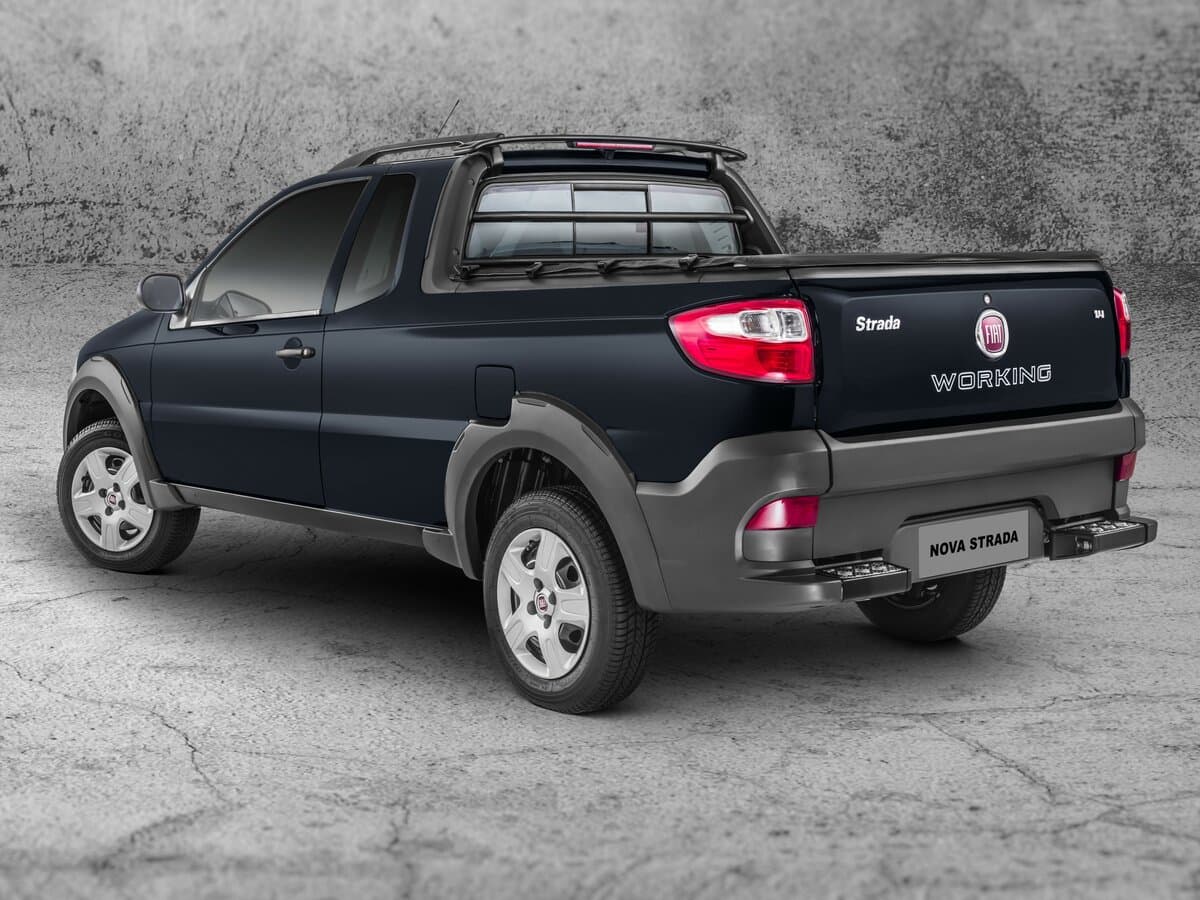 Fiat Strada I Restayling 4 — 3/4 arxadan