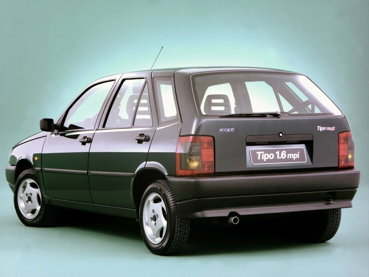 Fiat Tipo 160 — 3/4 arxadan