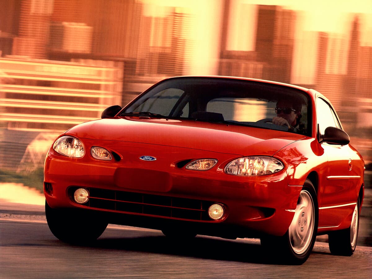Ford Escort (North America) III — Öndən