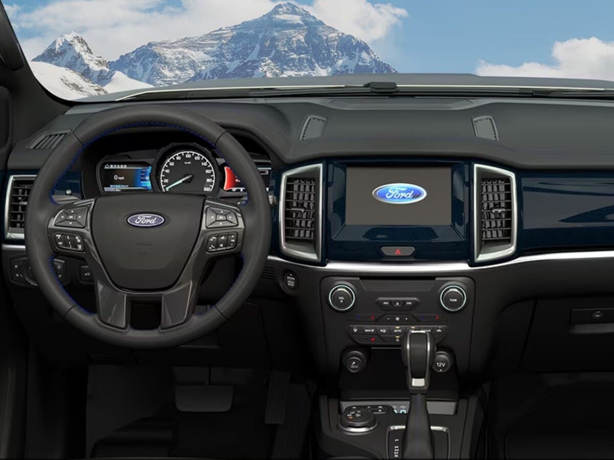 Ford Everest II Restayling — Sükan