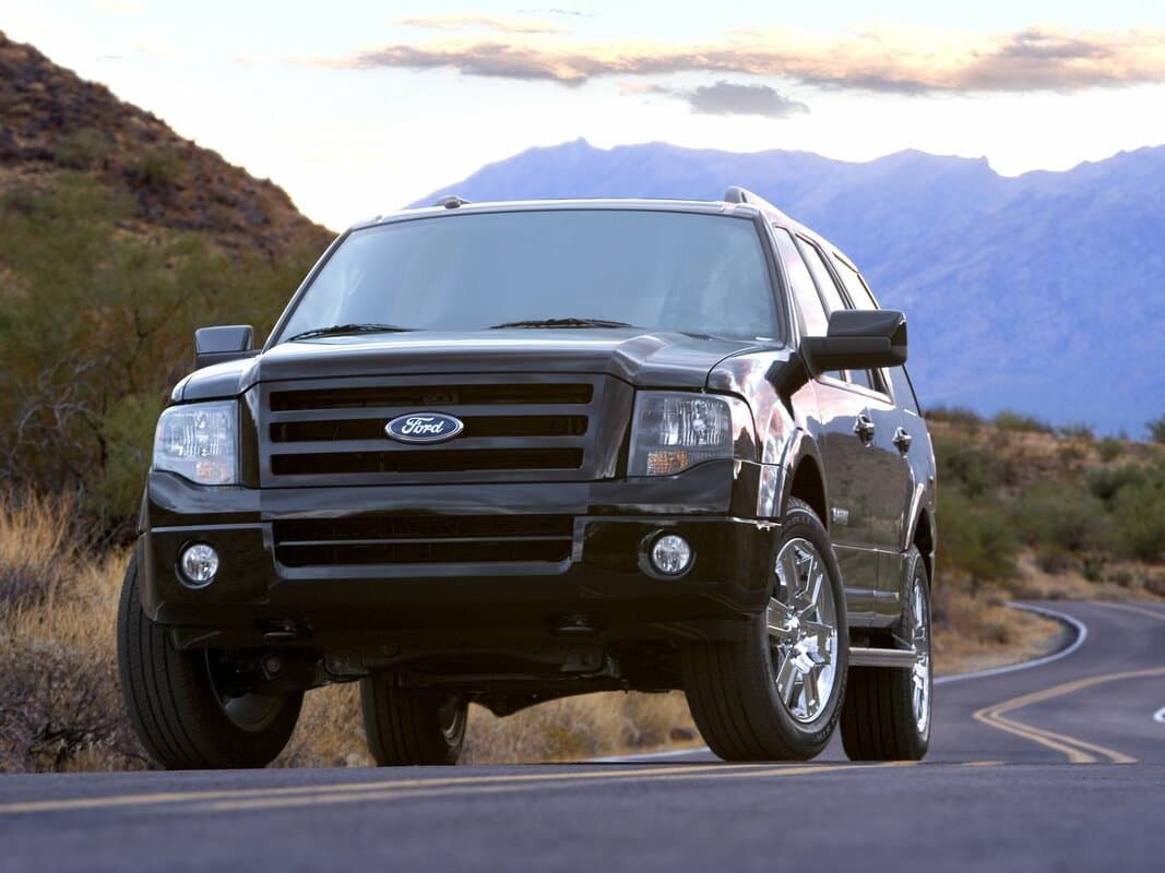 Ford Expedition III — Öndən