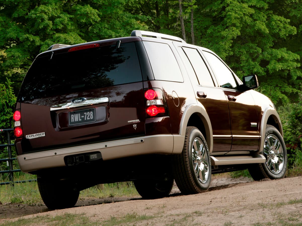 Ford Explorer IV — 3/4 arxadan