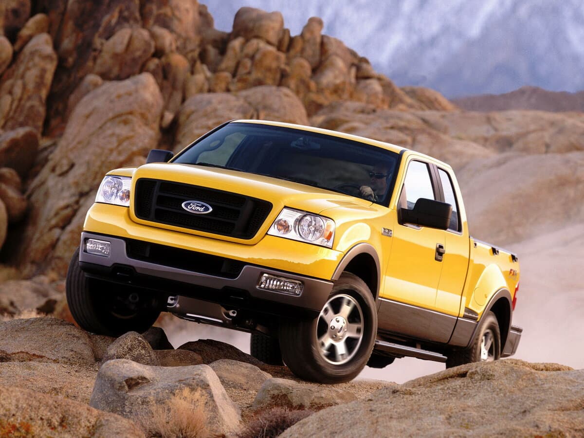 Ford F-150 XI — Öndən