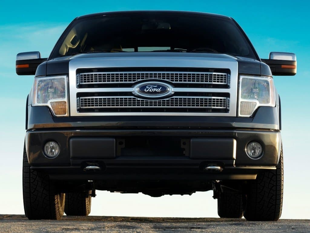 Ford F-150 XII — öndən görünüş