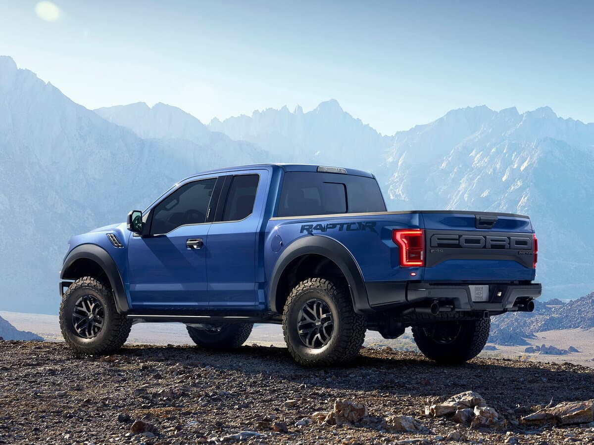Ford F-150 XIII — 3/4 arxadan
