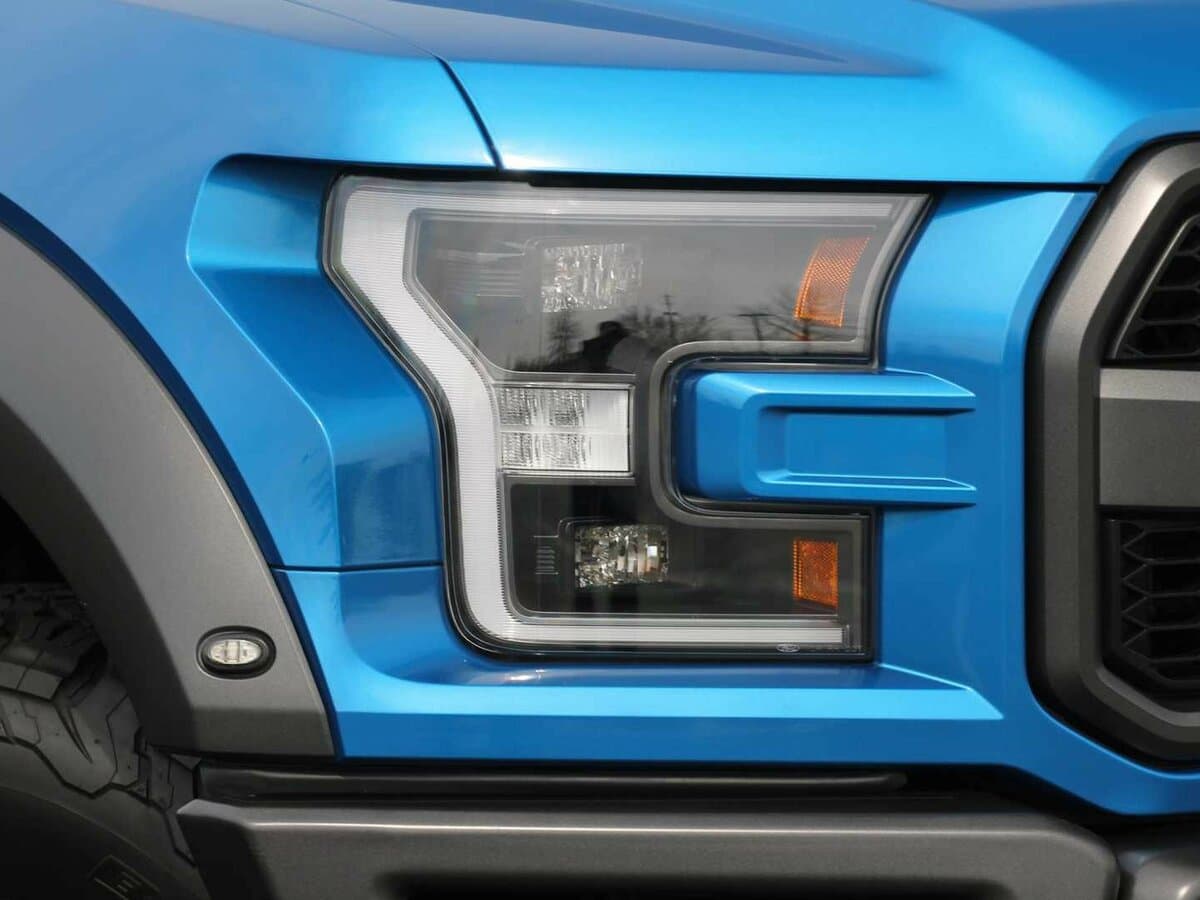 Ford F-150 XIII Restayling — Fara