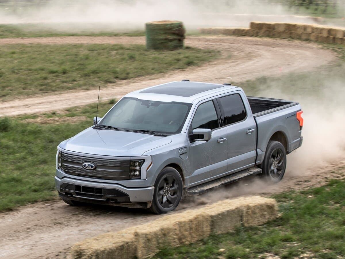 Ford F-150 XIV — Əsas şəkil