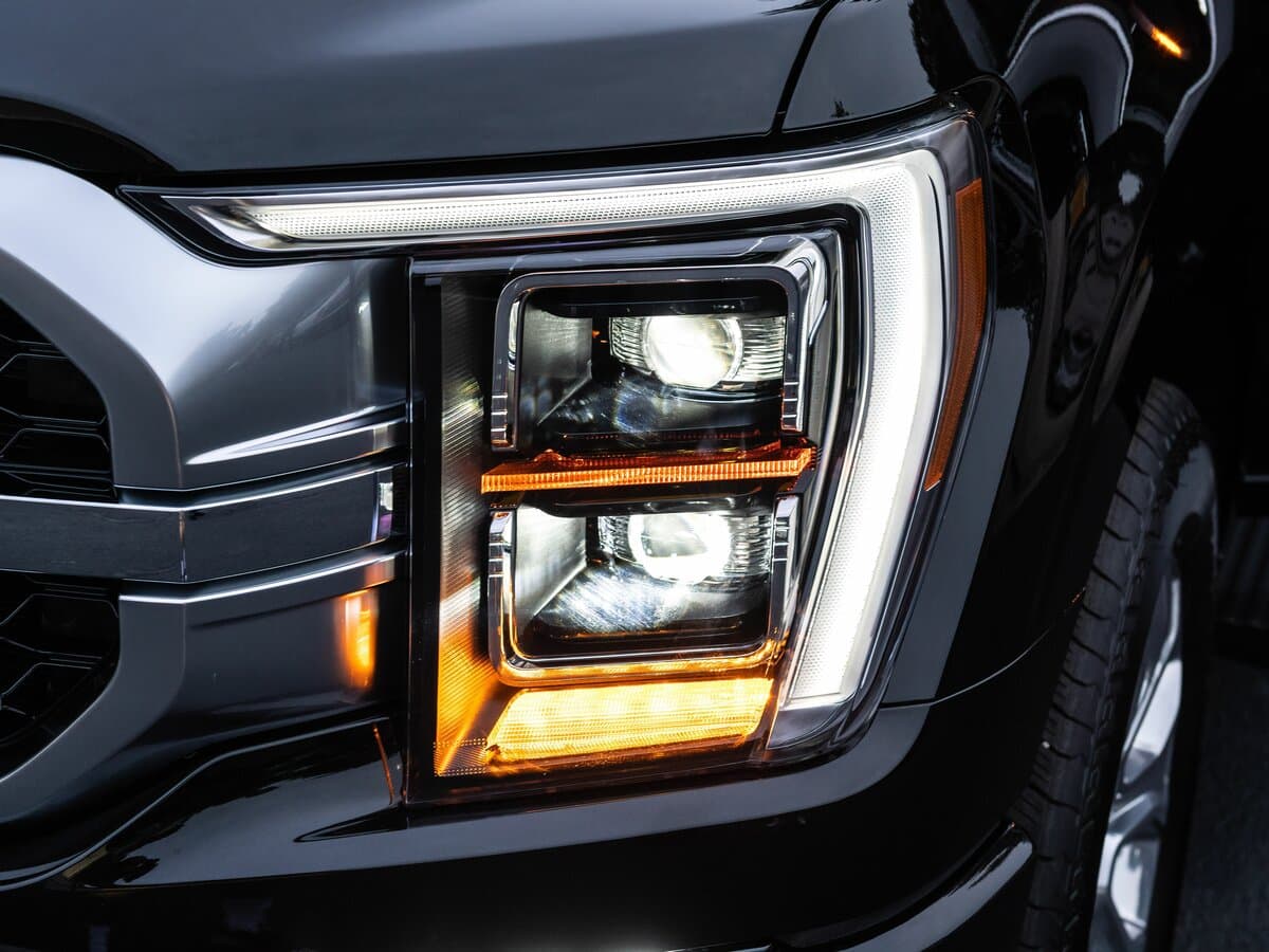 Ford F-150 XIV — Fara