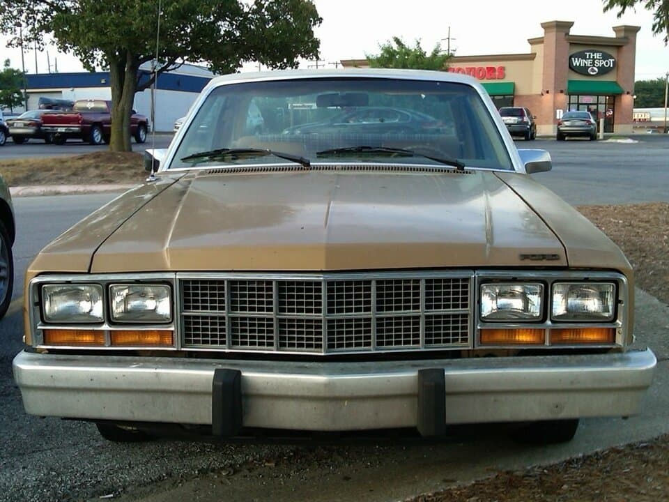 Ford Fairmont 1978 – 1983 — Öndən