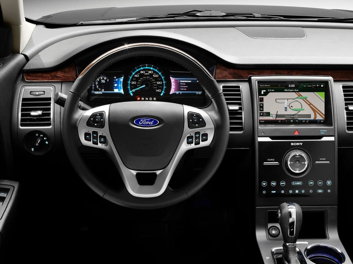Ford Flex I Restayling — Sükan