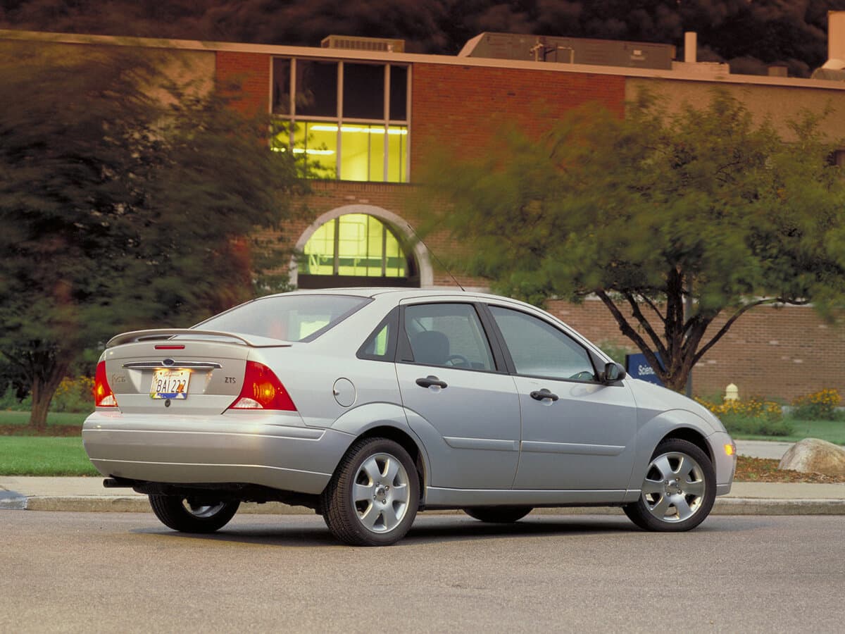 Ford Focus I Restayling — Yandan