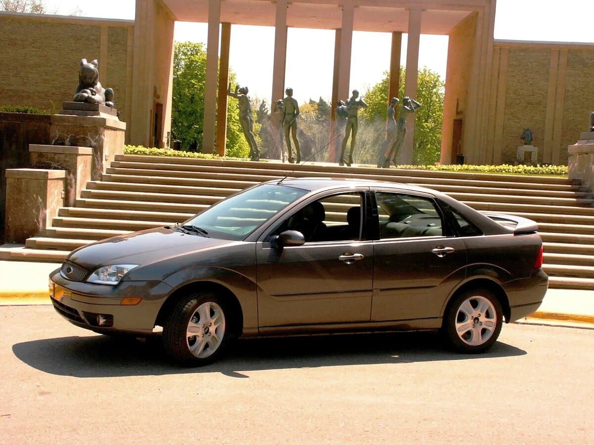 Ford Focus I Restayling (North America) — Yandan