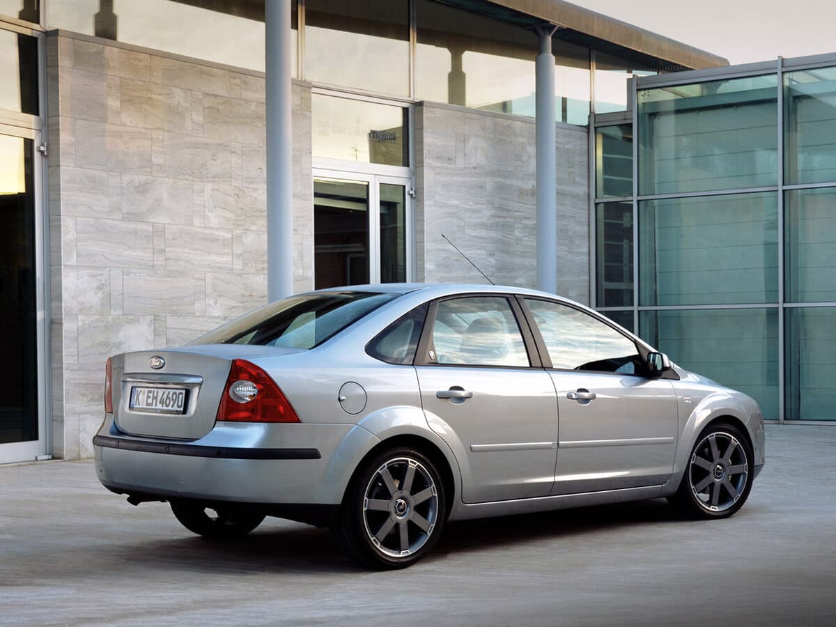 Ford Focus II — 3/4 arxadan