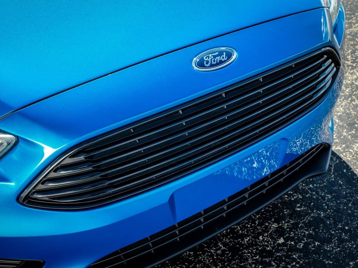 Ford Focus III Restayling — Salon, öndən