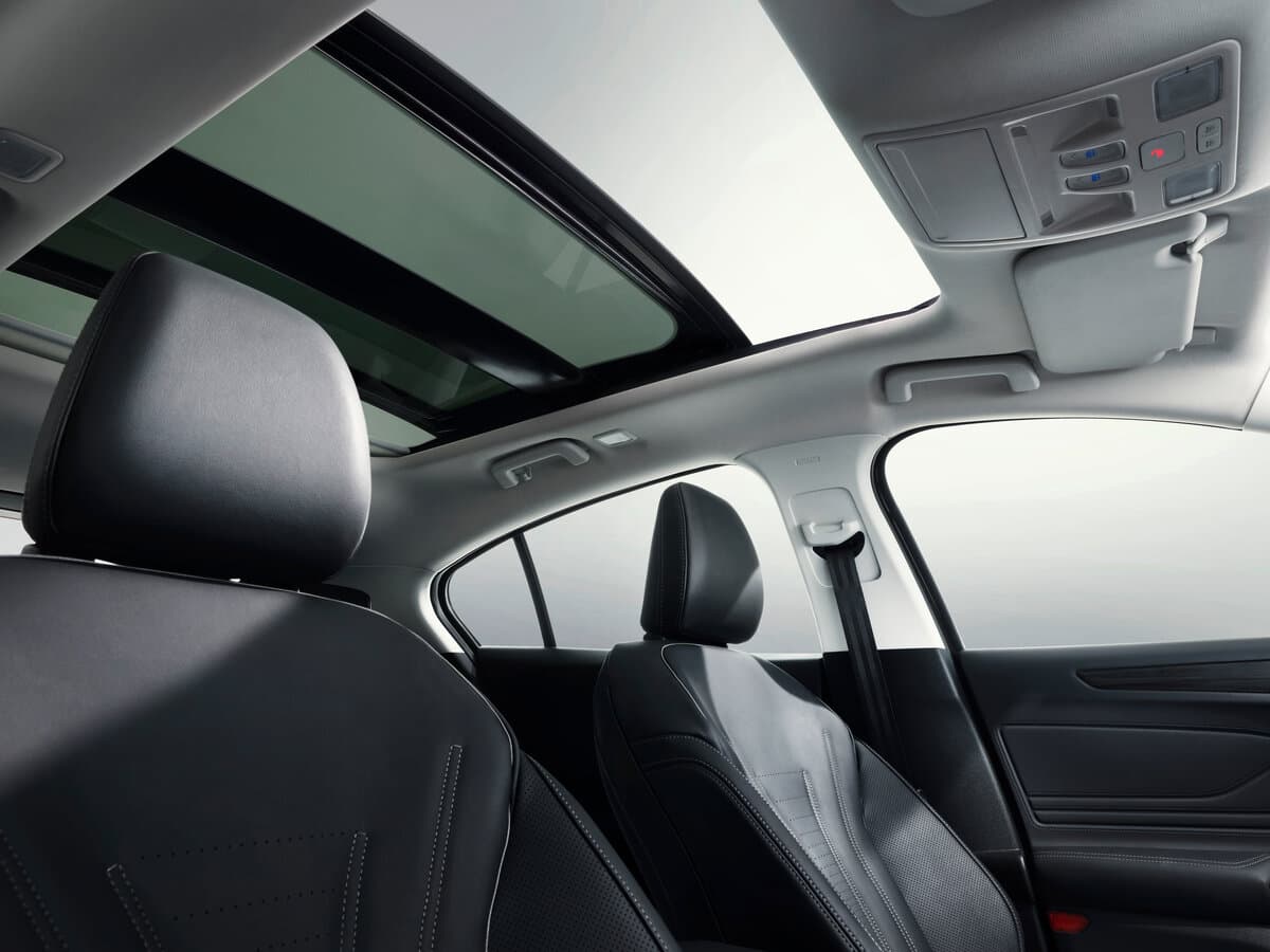 Ford Focus IV — Salon, öndən