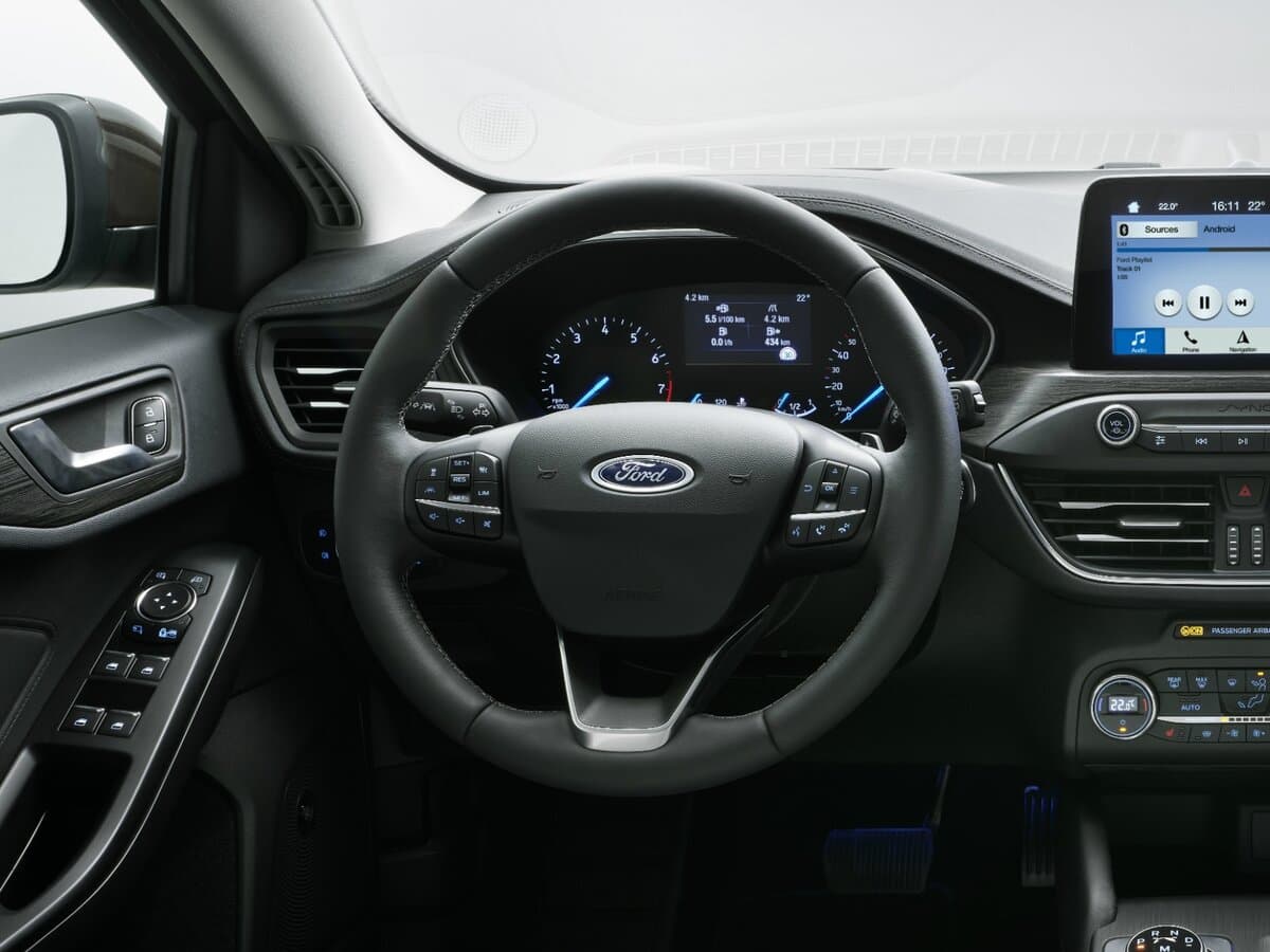 Ford Focus IV — Sükan