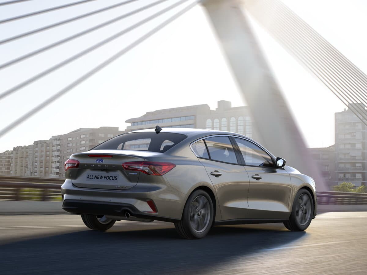 Ford Focus IV — 3/4 arxadan