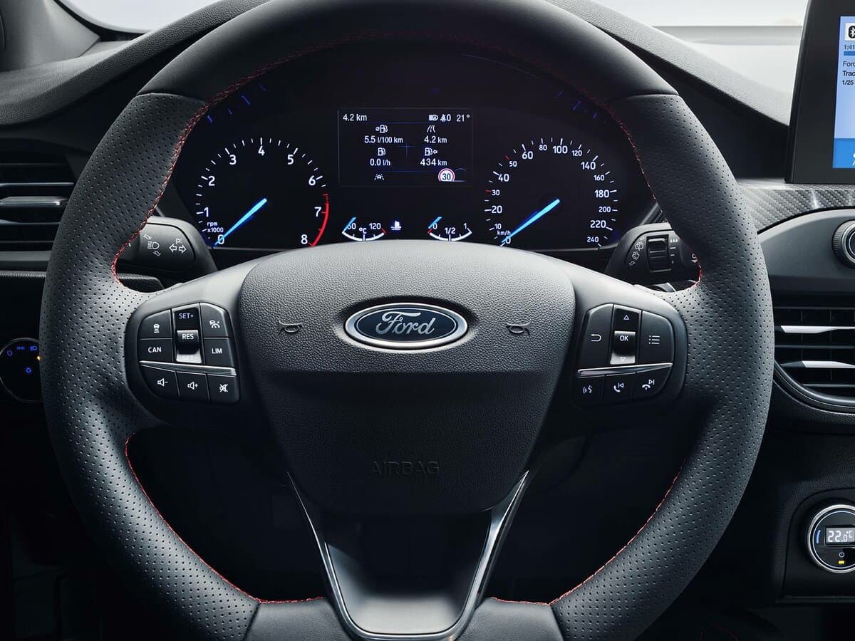 Ford Focus IV — Sükan