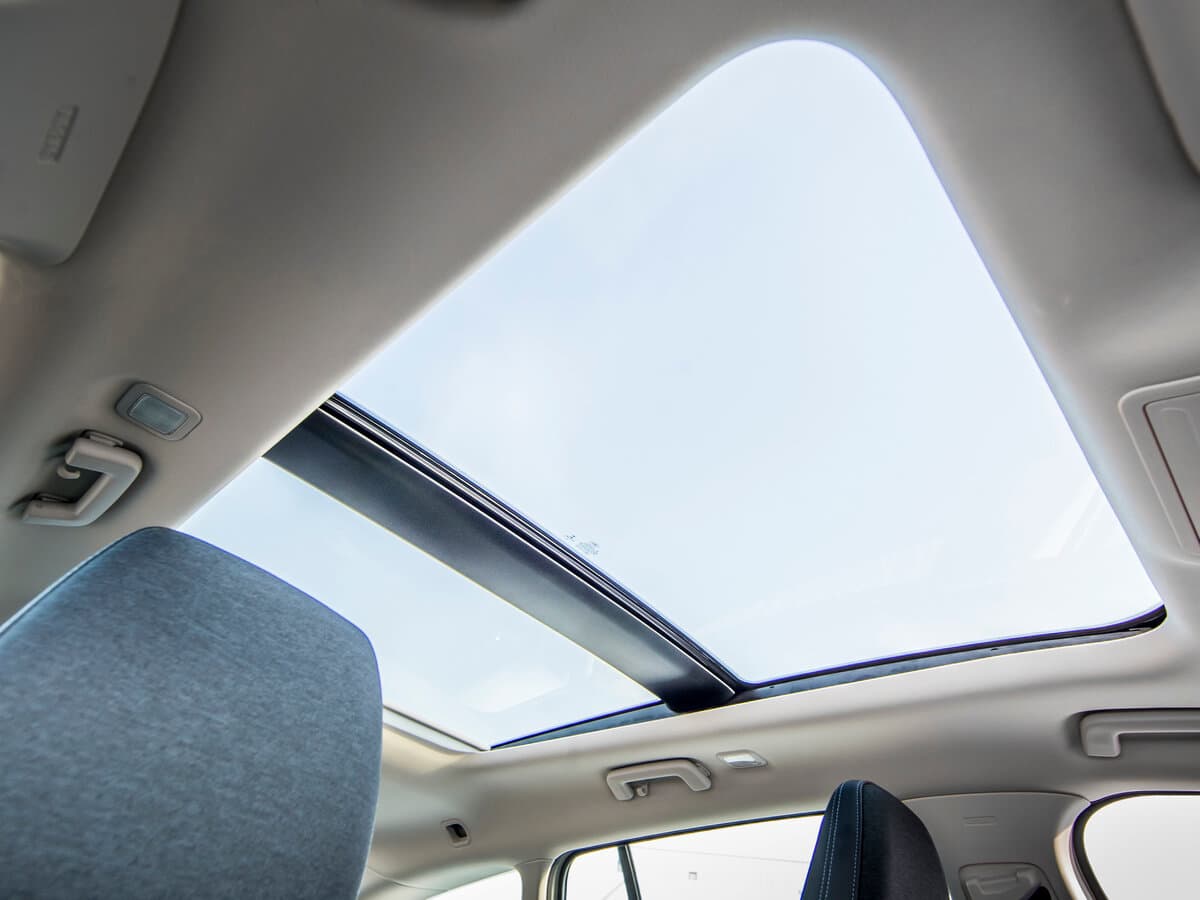 Ford Focus IV — Salon, öndən