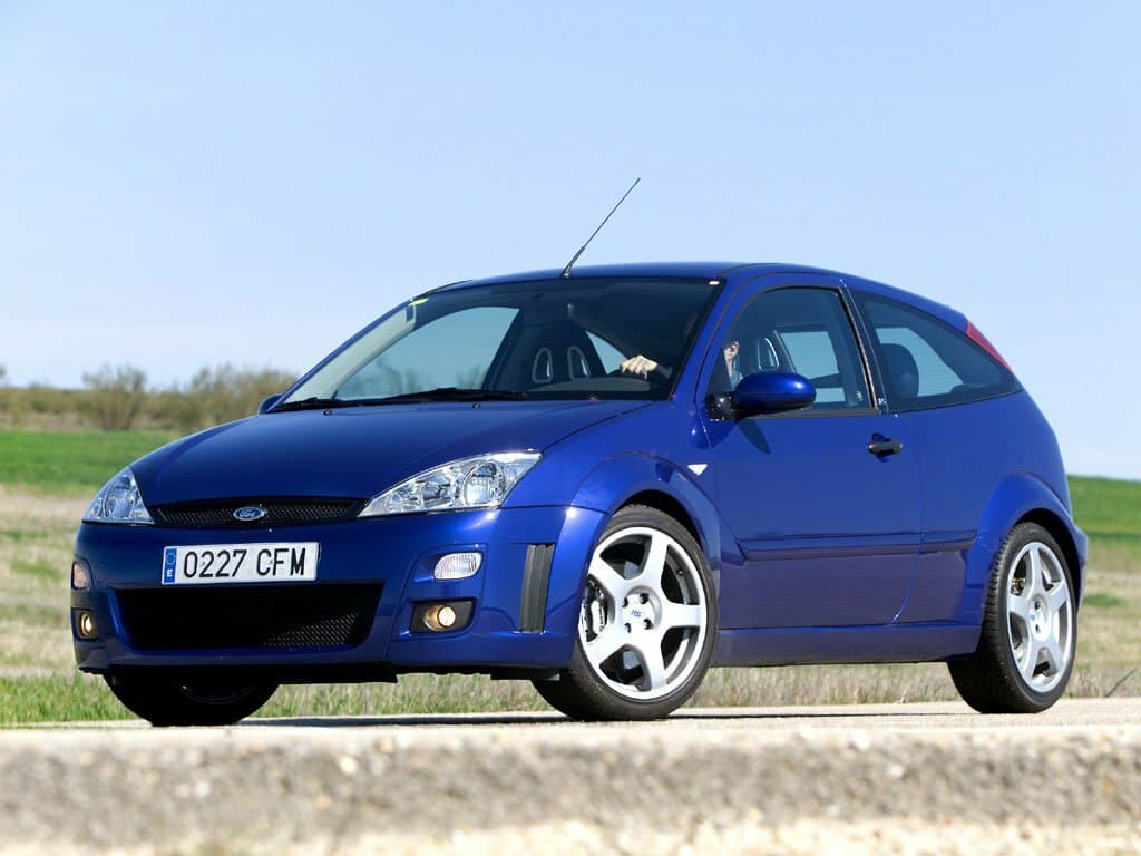 Ford Focus RS I — Əsas şəkil
