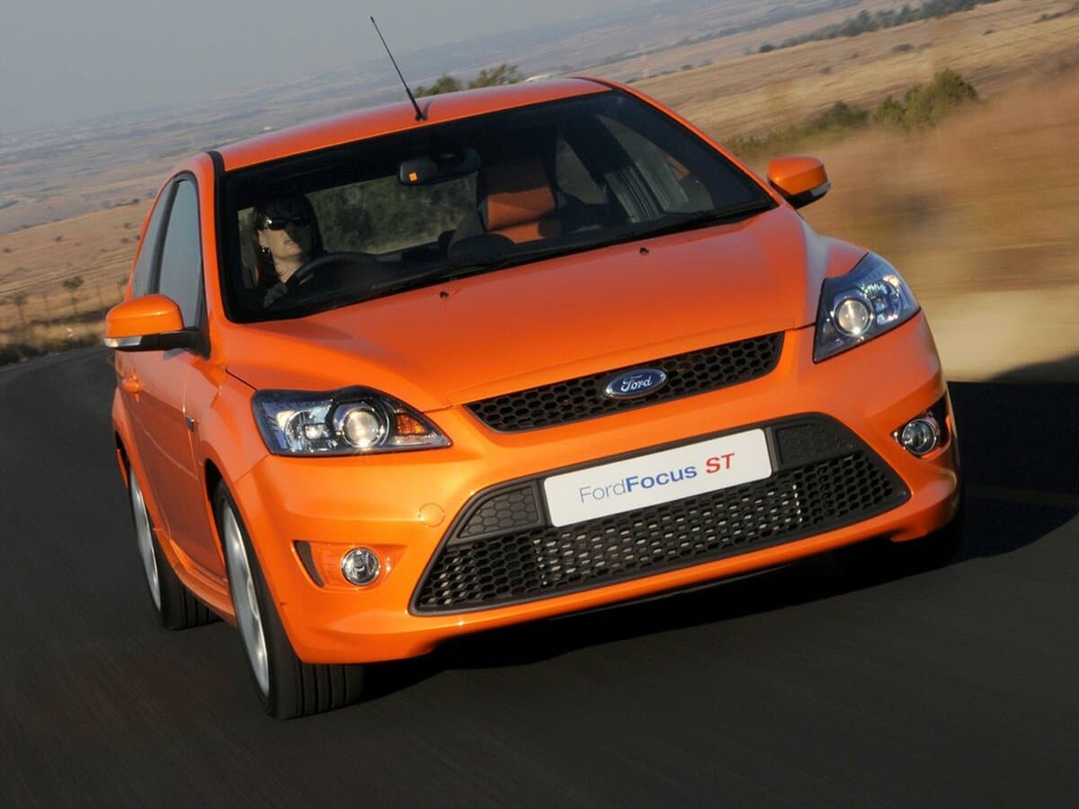 Ford Focus ST II Restayling — Öndən