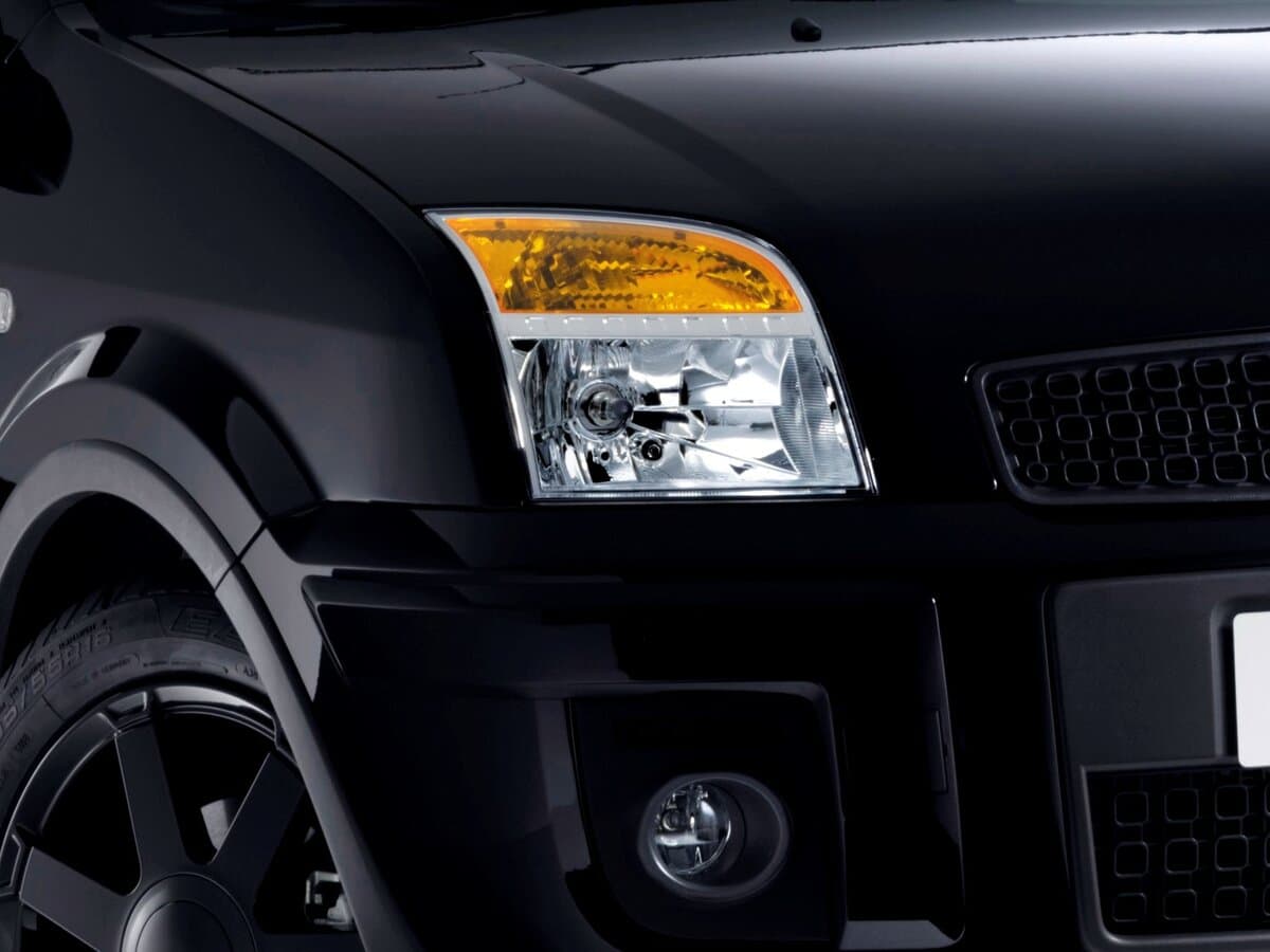 Ford Fusion I Restayling — Fara