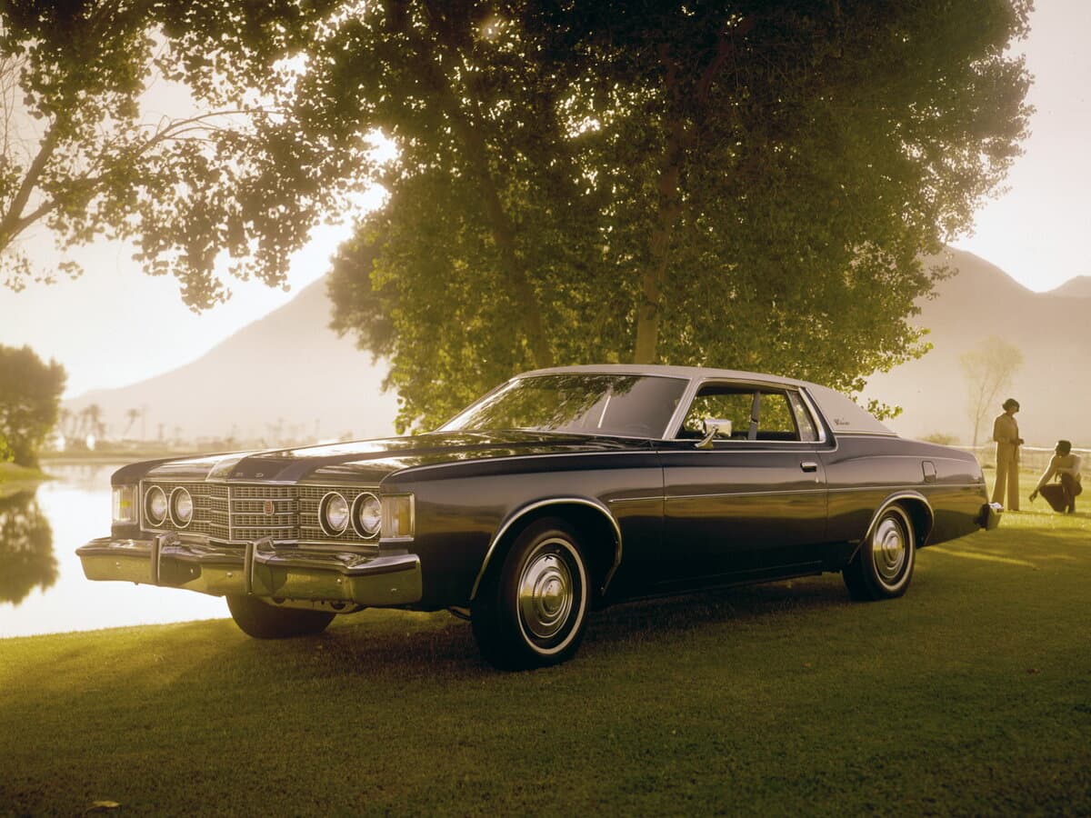 Ford Galaxie IV — Əsas şəkil