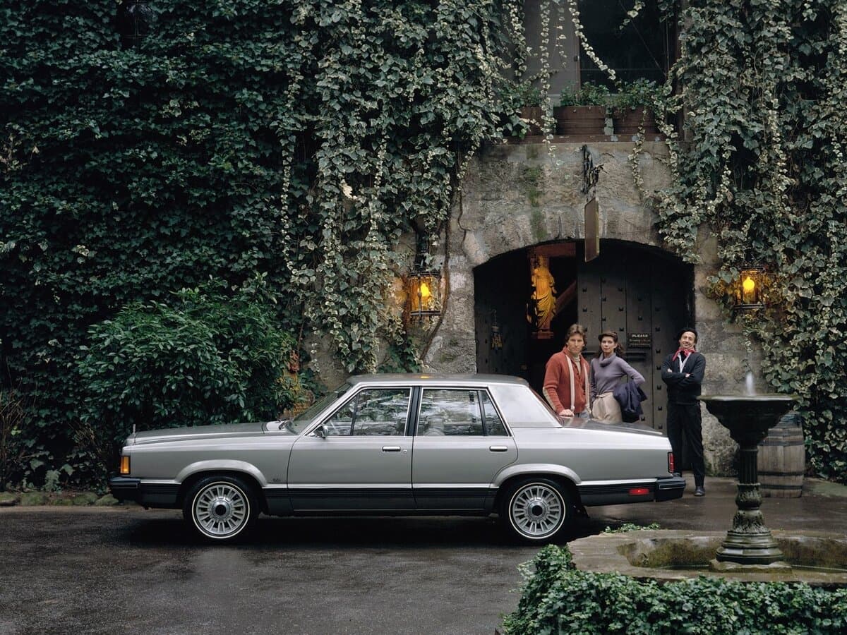 Ford Granada (North America) II — Yandan