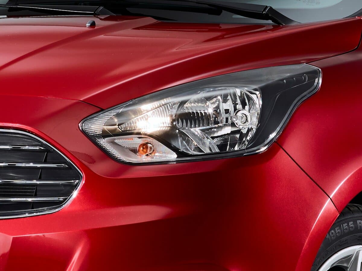 Ford KA III — Fara