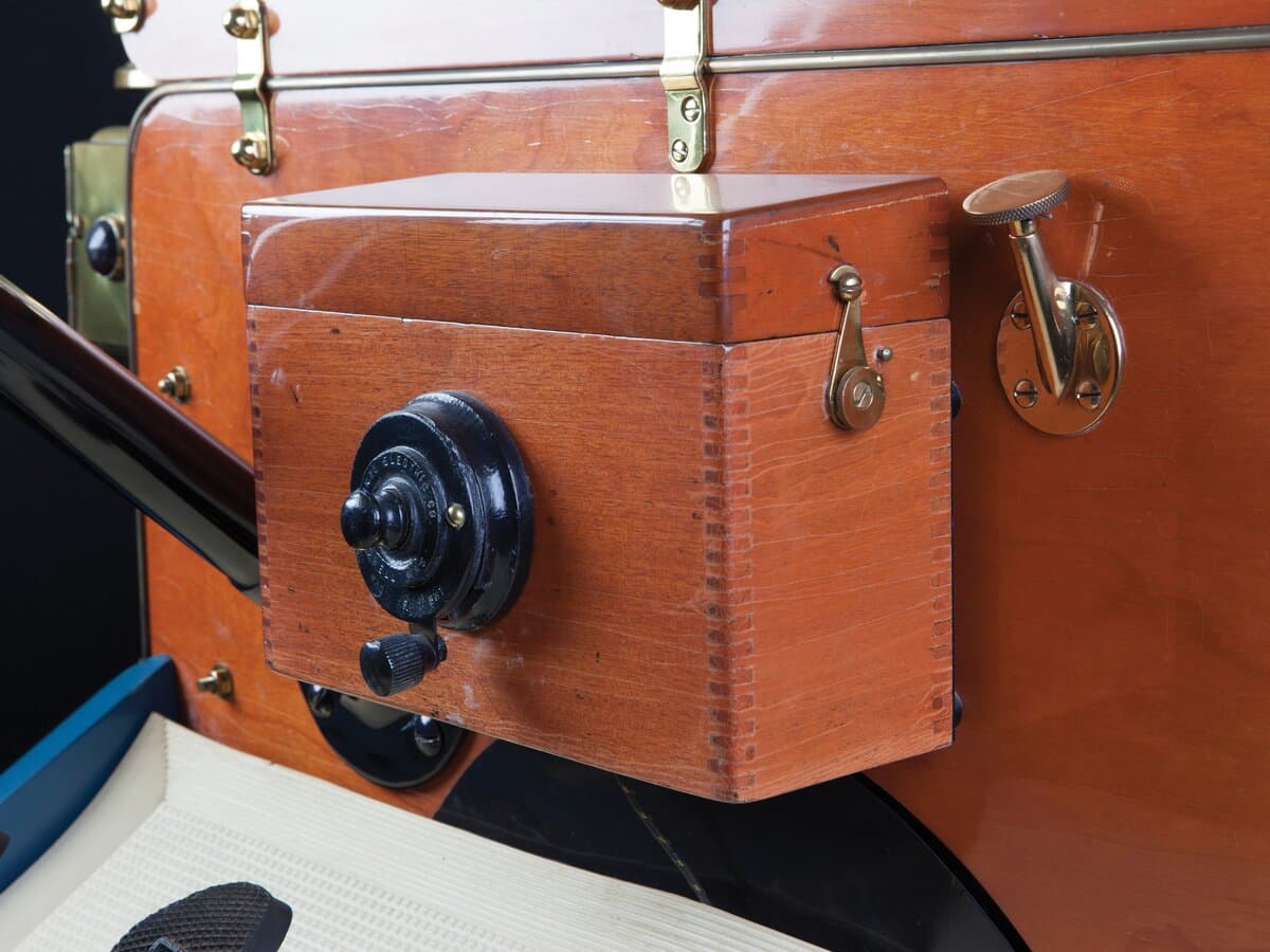 Ford Model T 1908 – 1927 — Salon, öndən