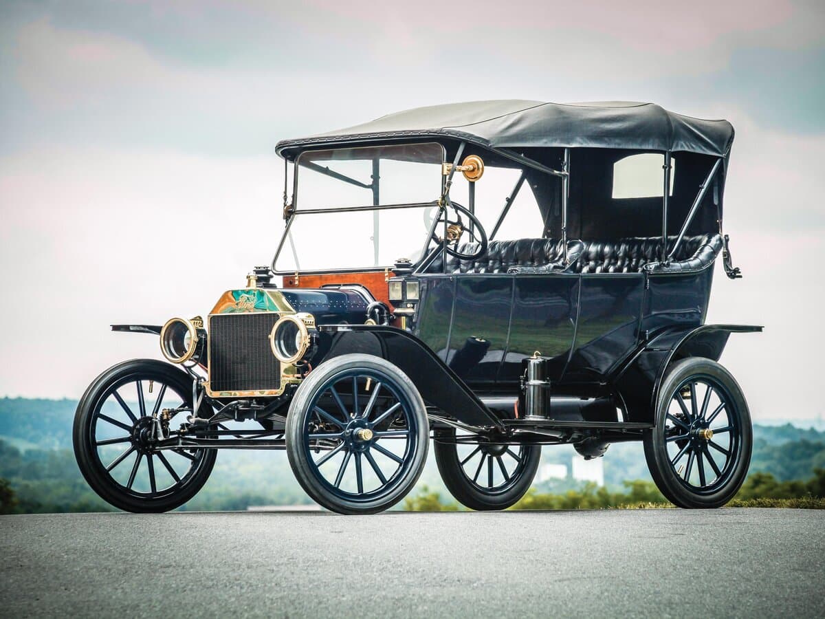 Ford Model T 1908 – 1927 — Əsas şəkil