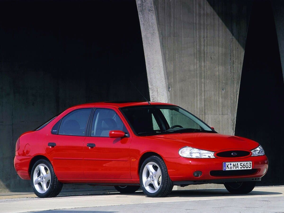 Ford Mondeo II — Yandan