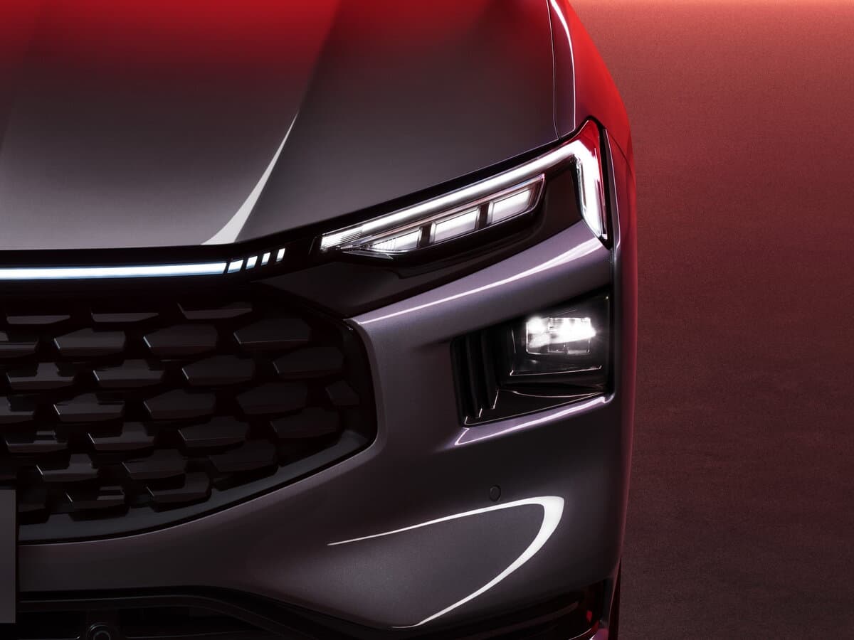 Ford Mondeo VI — Fara
