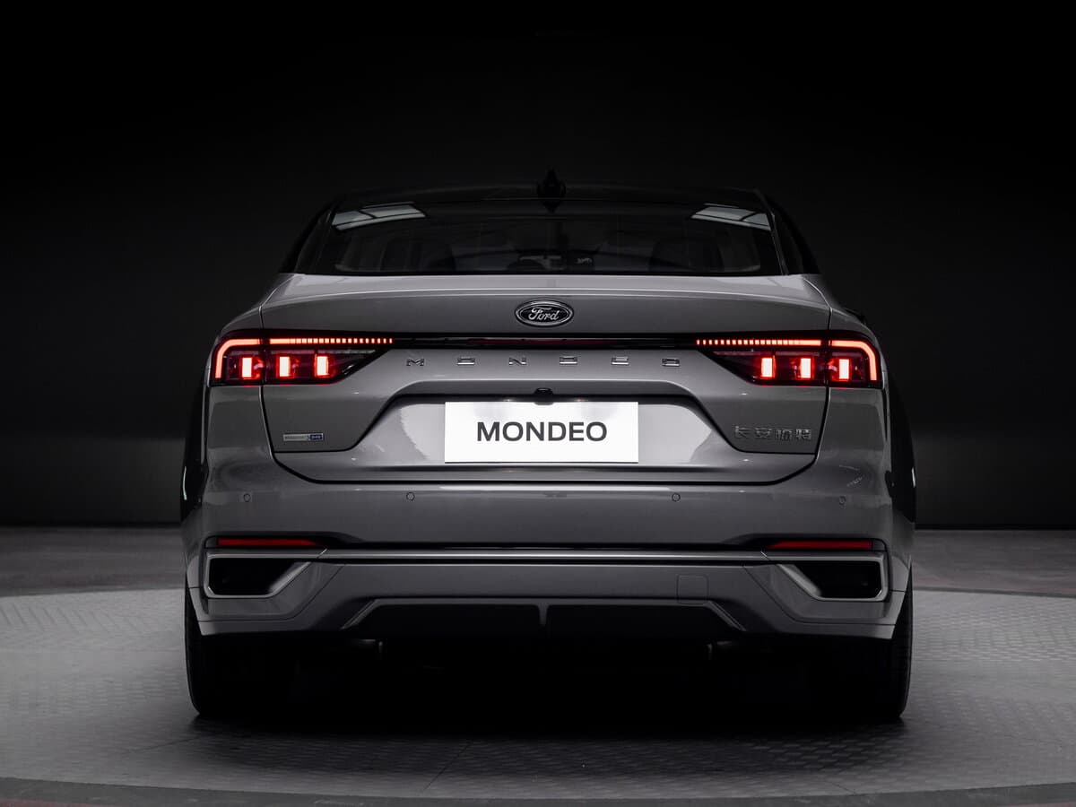 Ford Mondeo VI — Arxadan