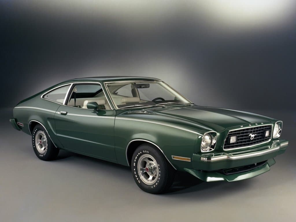 Ford Mustang II — Əsas şəkil