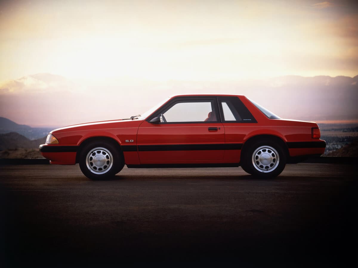Ford Mustang III Restayling — Yandan
