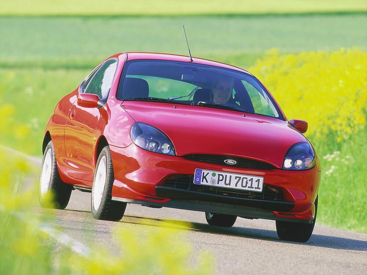 Ford Puma I — Öndən